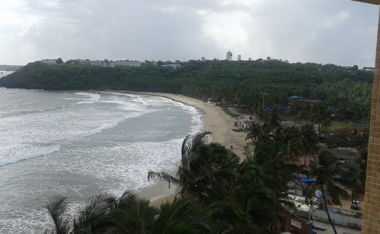 11 Things You Shouldn’t Miss Out When Visiting Goa Vasco-da-Gama-bogmalo-beach-goa_3